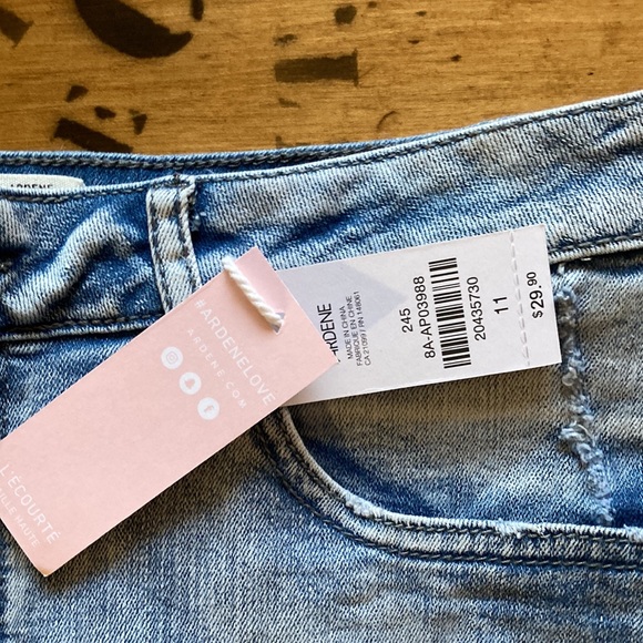 2 for $10 | NWT Eightytwo denim shorts - Picture 3 of 9